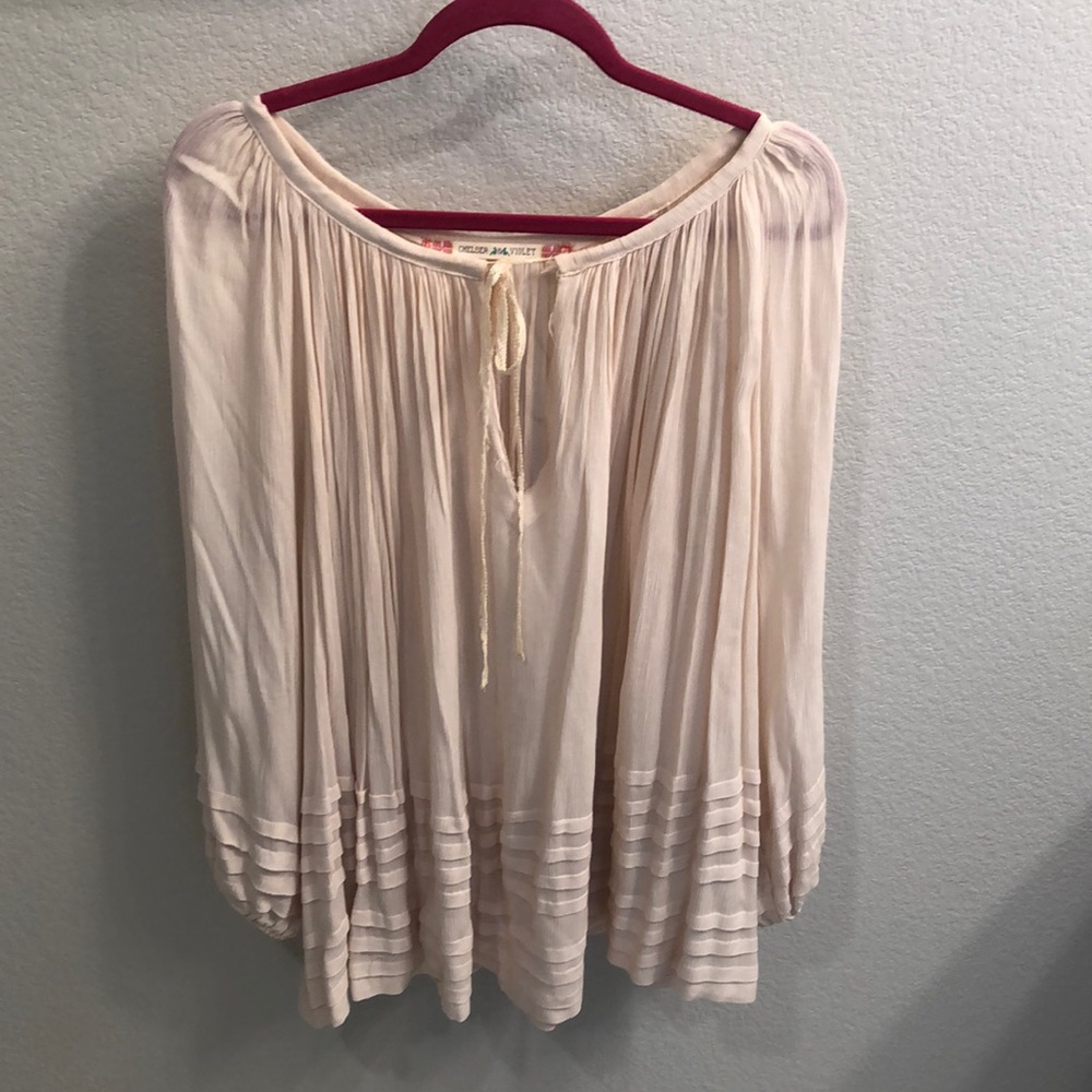Chelsea and Violet gauze long sleeve tunic size large
